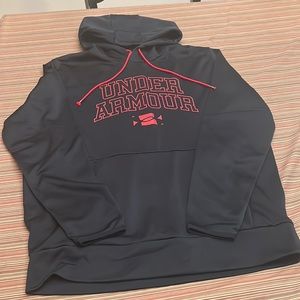 Under Armour sweatshirt